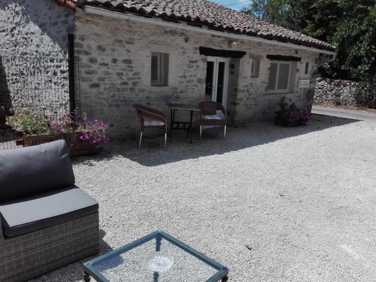 Les Rosiers Villa Chaunay Eksteriør billede